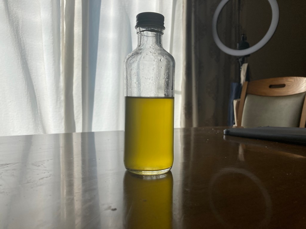 オリーブオイル搾り